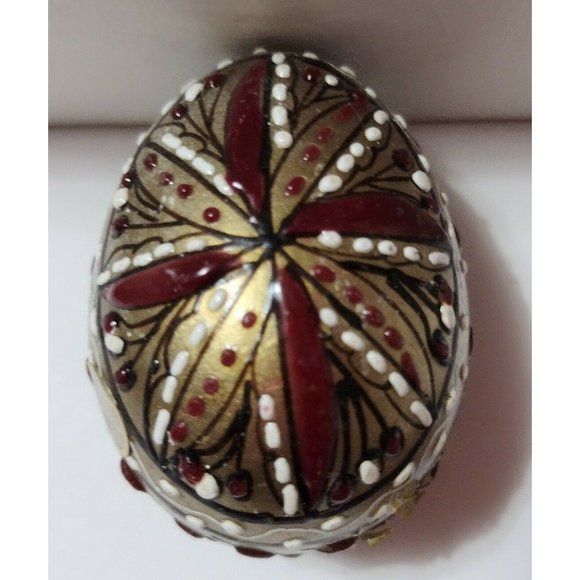 Romanian Pysanky Hand Painted Real Easter Egg Gold Base Beautiful Red Pin Wheel - Picture 1 of 4